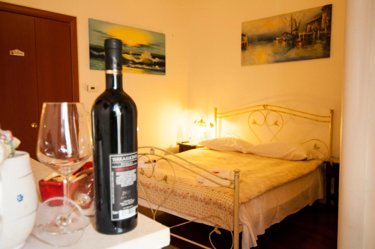 Anna's Rose Apartment